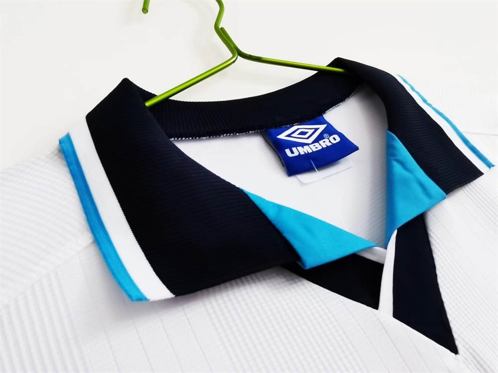 3 1996 England Home Jersey Retro Shirt - Image 4