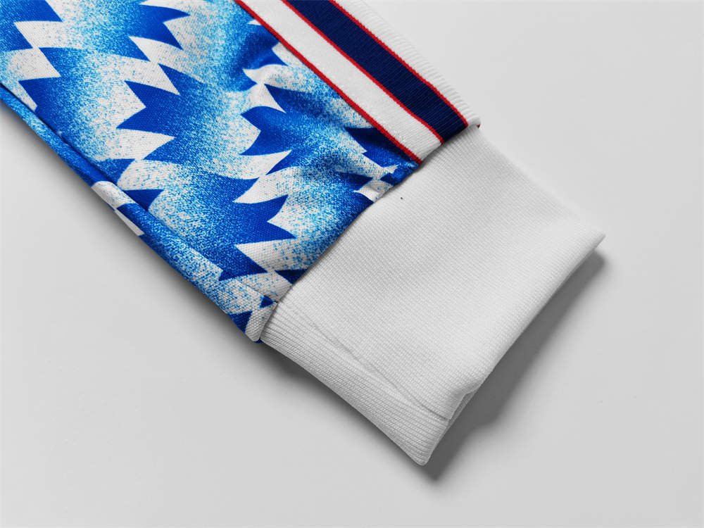 7 1990-92 Manchester United Away Jersey Retro Long Sleeve Shirt - Image 7