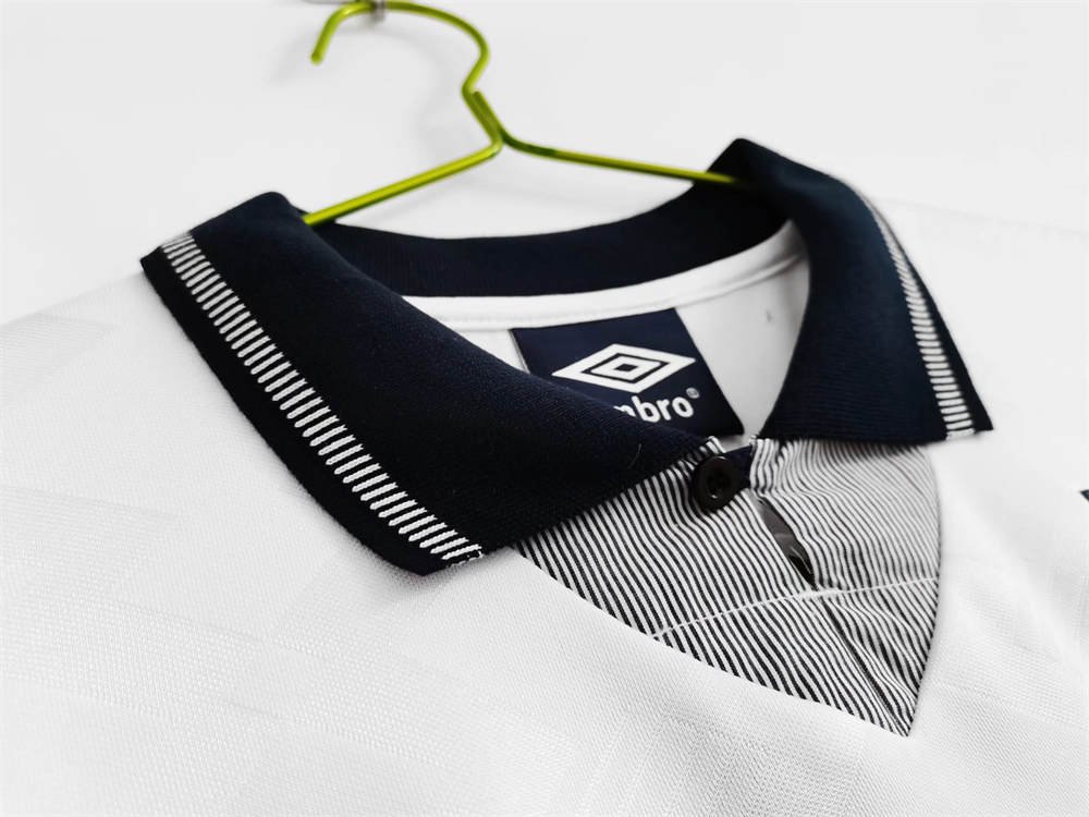 8 1990 England Home Jersey Retro Shirt - Image 3