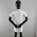 22-23 kids Jersey Real Madrid home Size 16-28 - Image 9