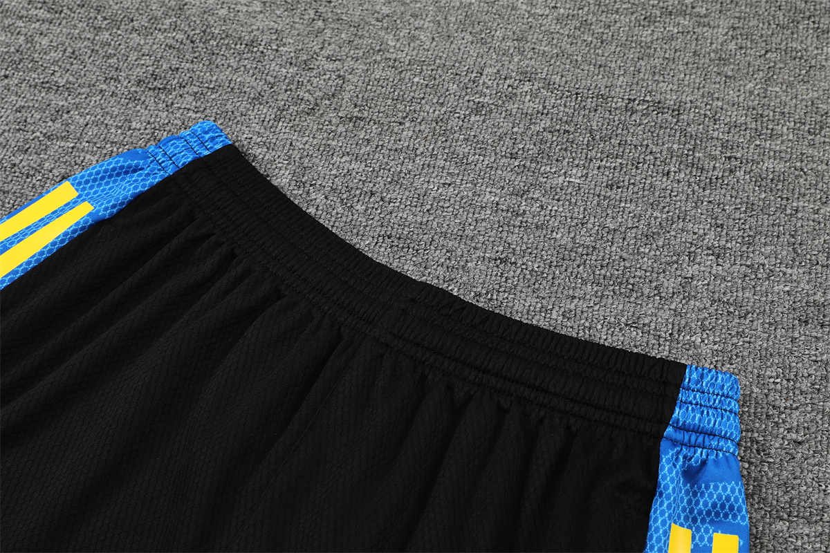 C95B89C2-5C82-49C6-B813-4BE7555F2618 Manchester United Training Kit (Top+Shorts)-QS#MU04S - Image 10