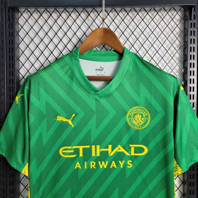4bf7306f1-001874b2167979e29616886544501236-640-0.webp 23-24 Manchester City Jersey (Fans Version) Training Green Football Shirt - Image 3