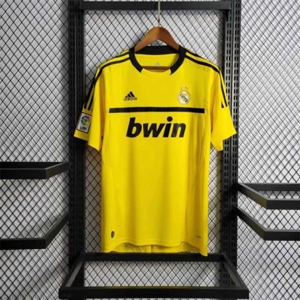 10-11 Real Madrid Goalkeeper Jersey Retro Football Shirt