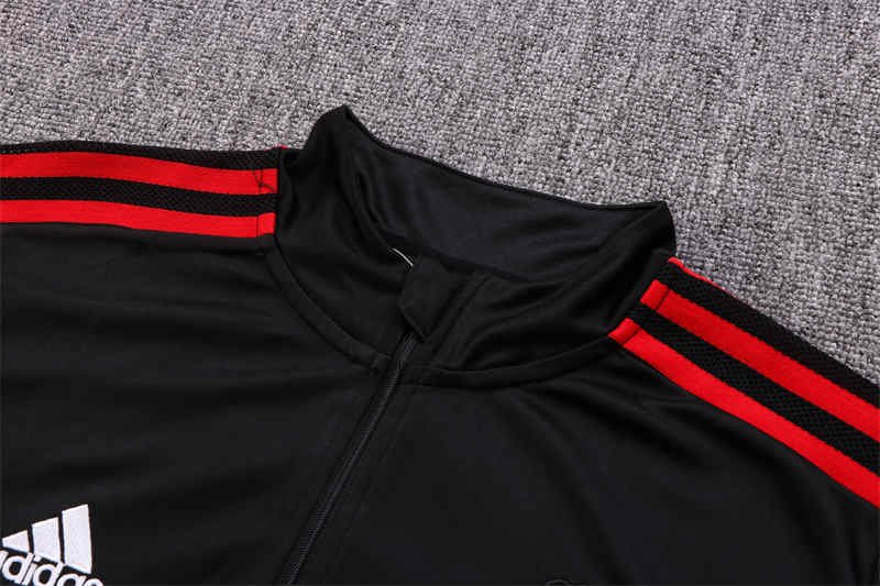 IMG_7762 Manchester United Training Kit (Tops+Pants)-DS#B565 - Image 4