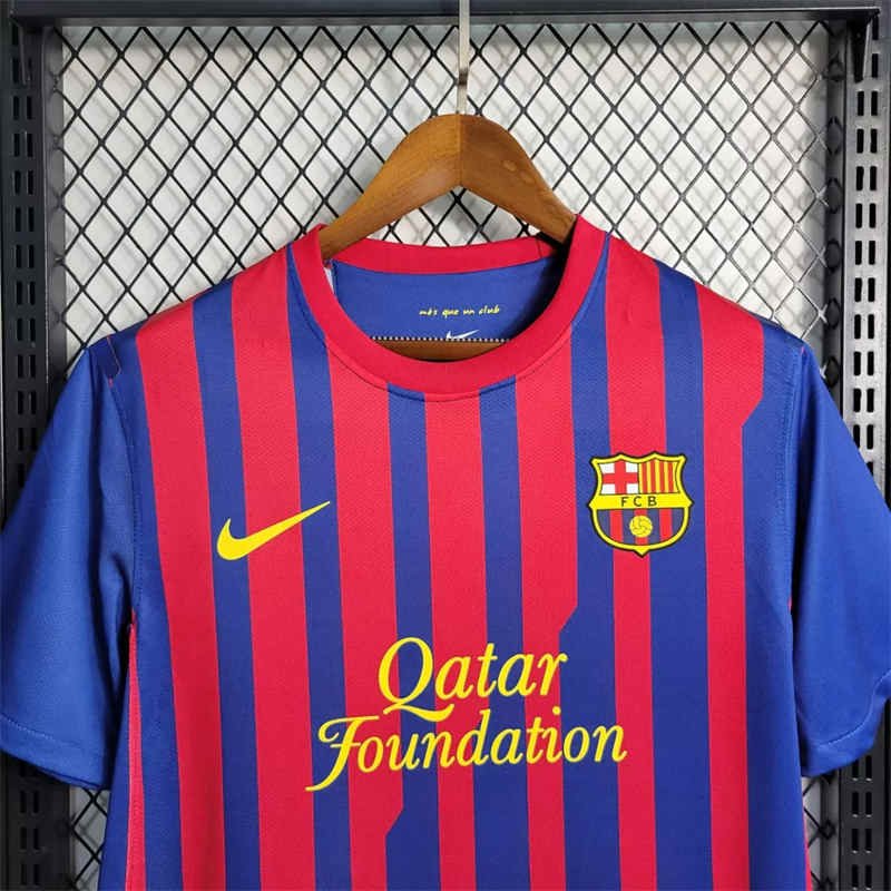 empty-placeholder.webp (4) 11-12 Barcelona Home Jersey Retro Football Shirt S-XXL - Image 5