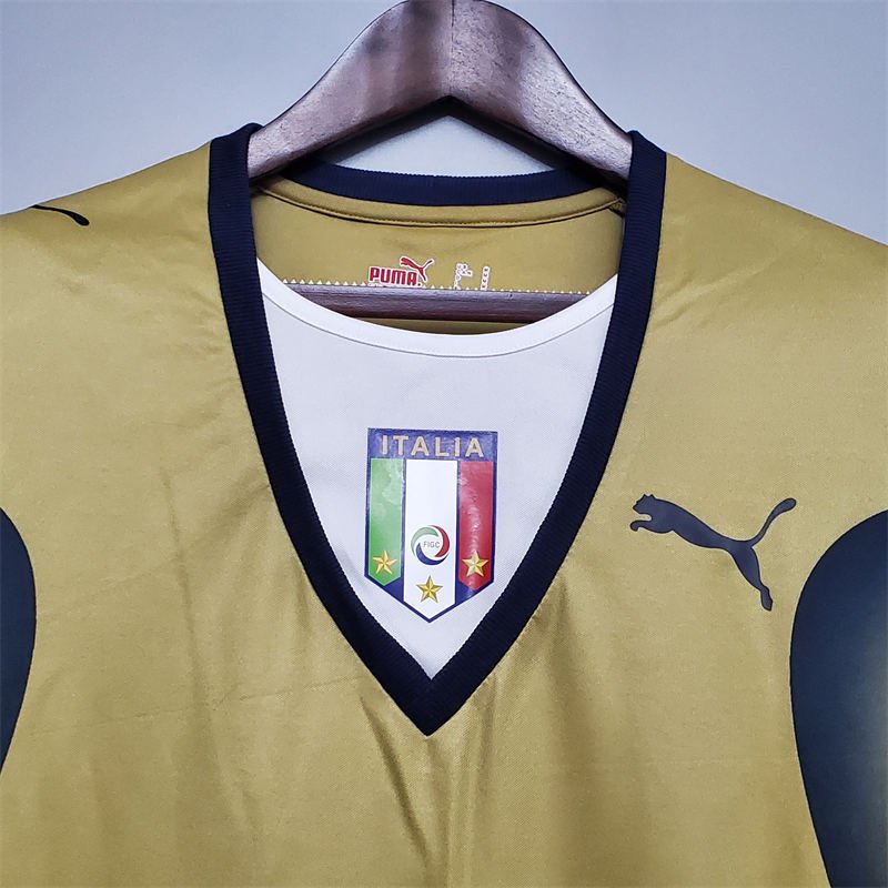 d2e928cc 06 Italy Goalkeeper Jersey Retro Football Shirt Size S-XXL - Image 5