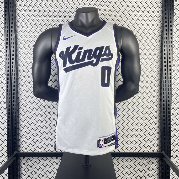 5577d507 Sacramento Kings De'Aaron Fox White 2023/24 Swingman Jersey - Association Edition - Image 5