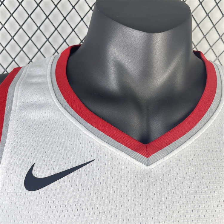 7128ea05 Portland Trail Blazers Damian Lillard #0 White 22/23 Swingman Jersey - Association Edition - Image 4