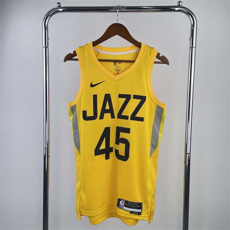 8183c079 Utah Jazz Jordan Clarkson #00 Gold 2022/23 Swingman Jersey - Icon Edition - Image 6