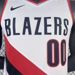 Portland Trail Blazers Damian Lillard #0 White 22/23 Swingman Jersey - Association Edition - Image 3