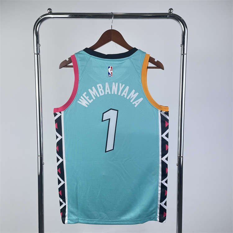ab96ff60 San Antonio Spurs Victor Wembanyama #1 Green 2022/23 Swingman Jersey-City Edition - Image 3