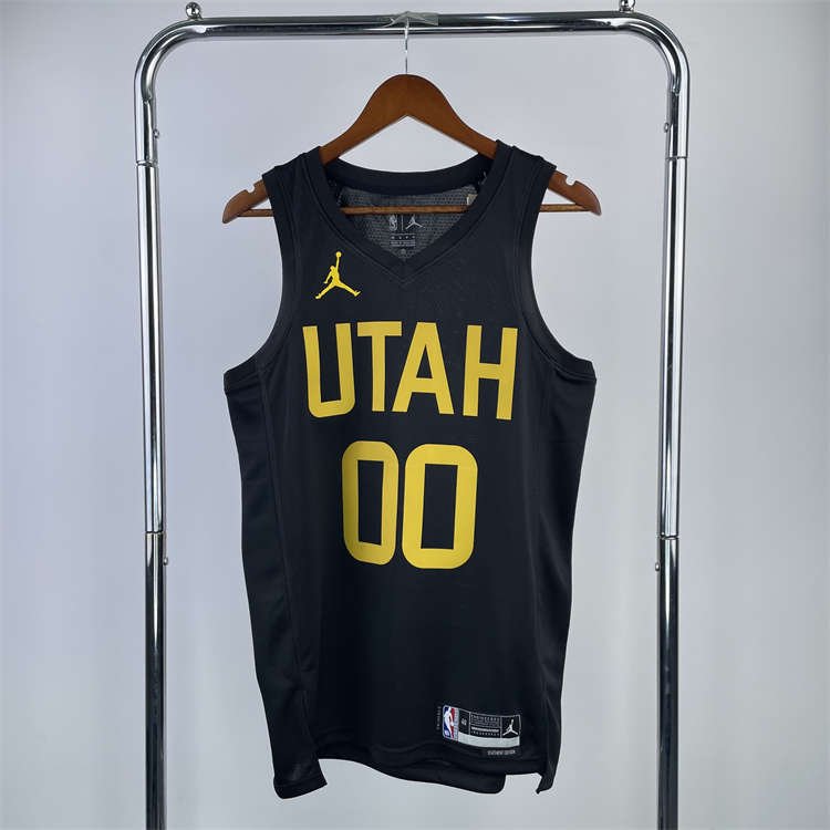 b47846fb Utah Jazz Jordan Clarkson #00 Jordan Brand Black 2022/23 Swingman Jersey - Statement Edition - Image 3