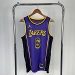 Los Angeles Lakers LeBron James #23 Purple 2022/23 Swingman Jersey-Statement Edition - Image 6