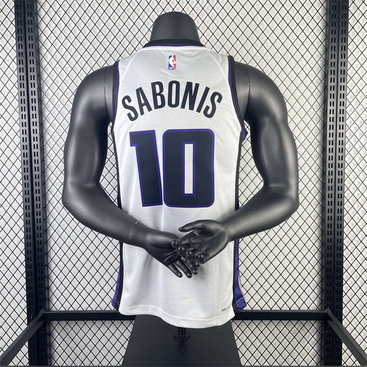 ca879a6a Sacramento Kings De'Aaron Fox White 2023/24 Swingman Jersey - Association Edition - Image 6