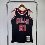 Chicago Bulls Dennis Rodman #91 Mitchell & Ness Black 97-98 Hardwood Classics Jersey - Image 6