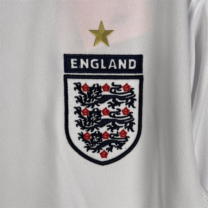 IMG_9550.JPG 2006 England Home Kit Retro Jersey Long Sleeve Football Shirt - Image 3