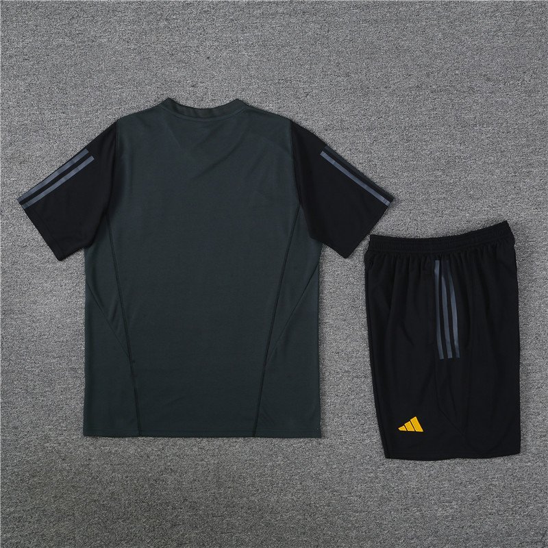 1 (2) Real Madrid Training Kit (Top and Shorts)-ASD#RM004 - Image 4