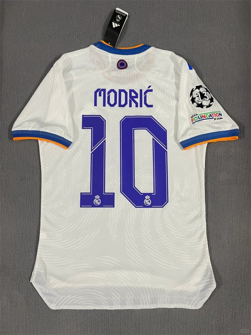 1 Modrić#10 Real Madrid Home Kit Jersey 21-22 Football Shirt YH - Image 1
