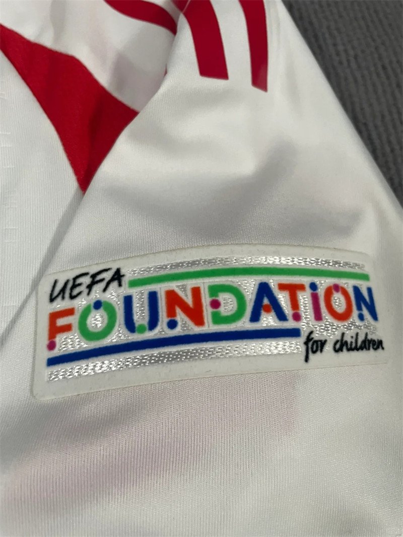 20241111_114217_148 Chiesa#14 Italy Away Kit Jersey Football Shirt 24-25 YH - Image 6