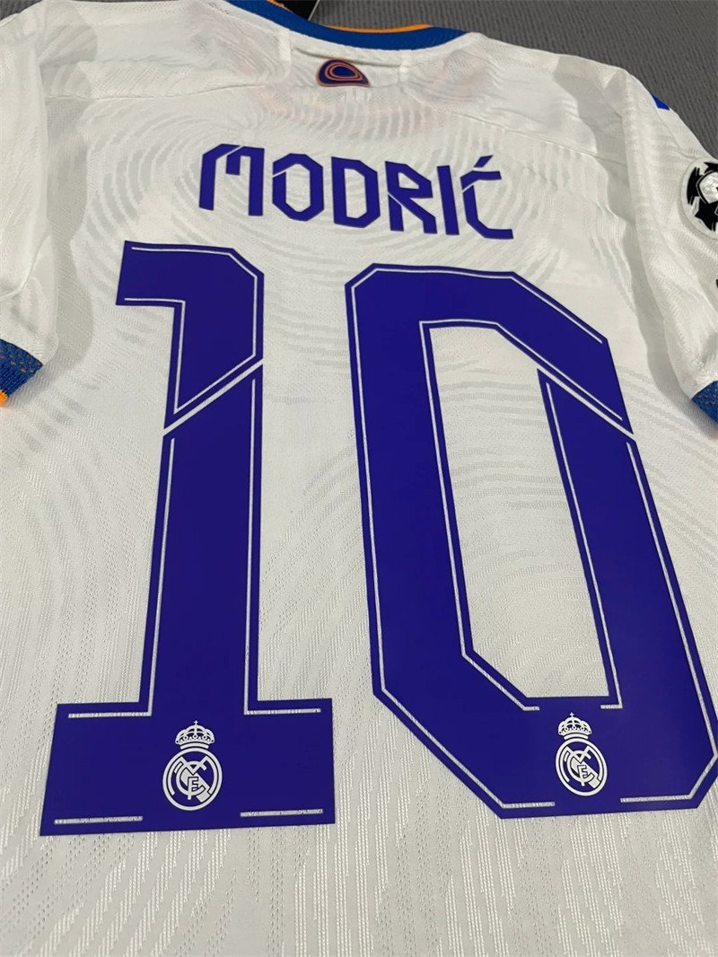 3 Modrić#10 Real Madrid Home Kit Jersey 21-22 Football Shirt YH - Image 3