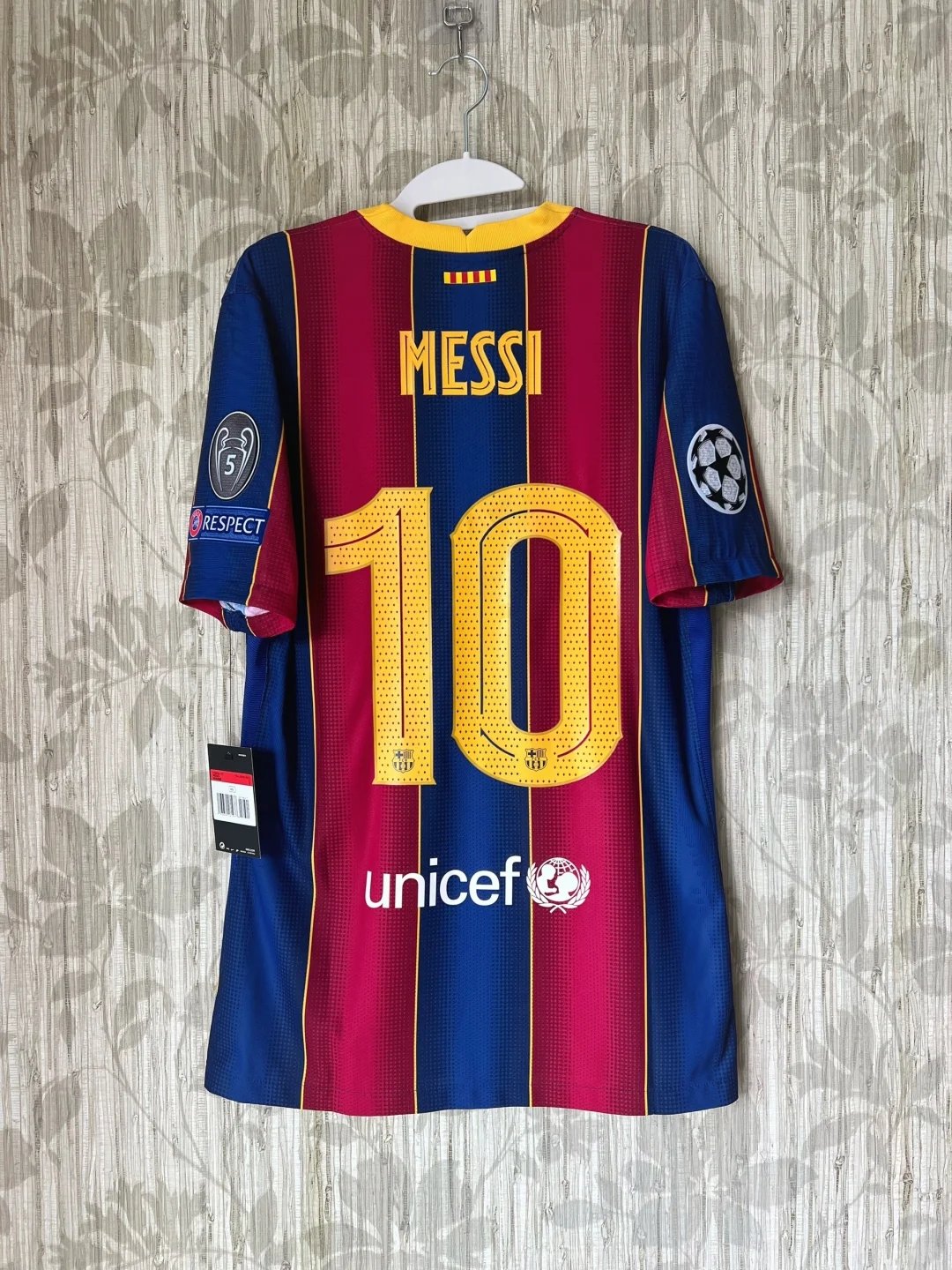 wsxc1744938418402_0 Messi #10 Barcelona Home Kit Retro Jersey 21-22 Football Shirt - Image 1