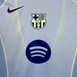 25-26 Barcelona Kit (Fans Version) Jersey Football Shirt - Image 2
