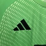 25-26 Bayern Munich Goalkeeper Kit [Fans Version] Jersey Football Shirt - Image 3