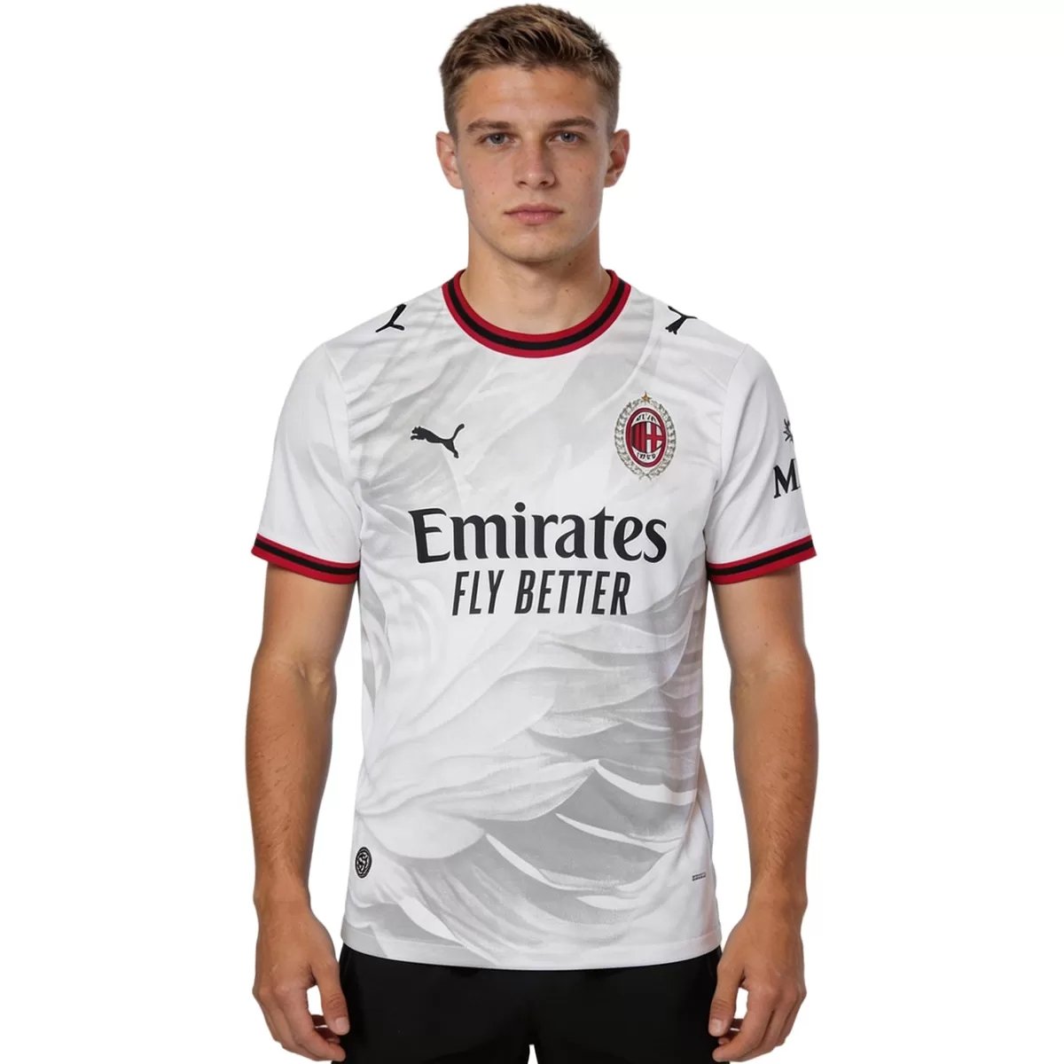 20260730_211900_149 AC Milan Away Jersey 2026/27 (Fans Version) - Image 1